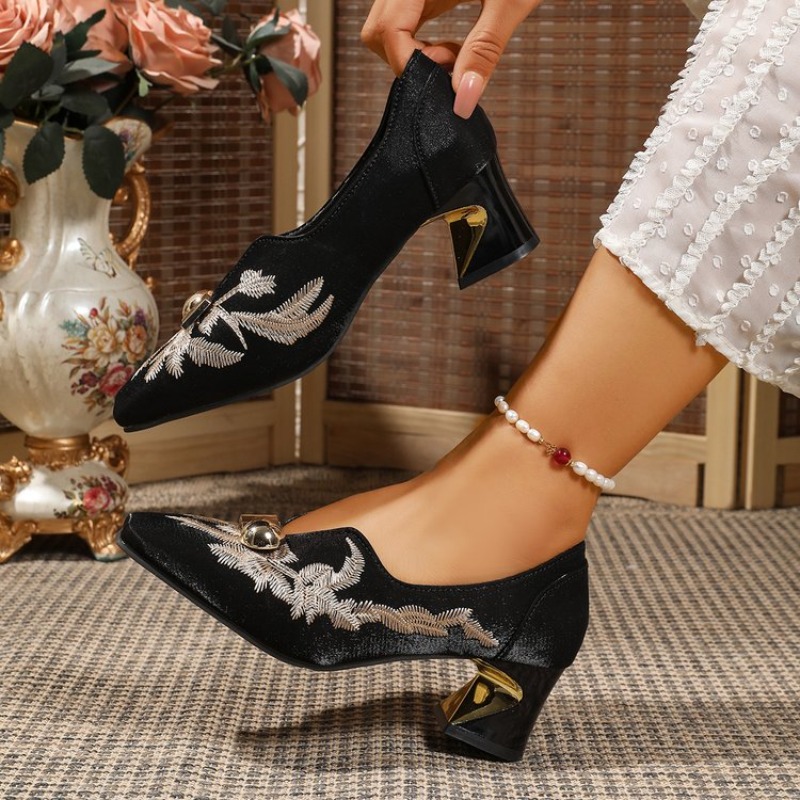 Modne, stylowe buty damskie z  – Sale Fashion Women recenzja i cena