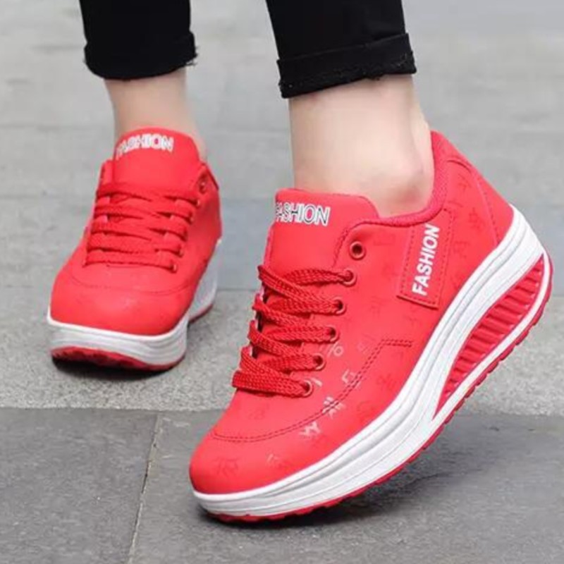 Modne damskie sneakersy buty d – New Balance Fashion Women recenzja i cena