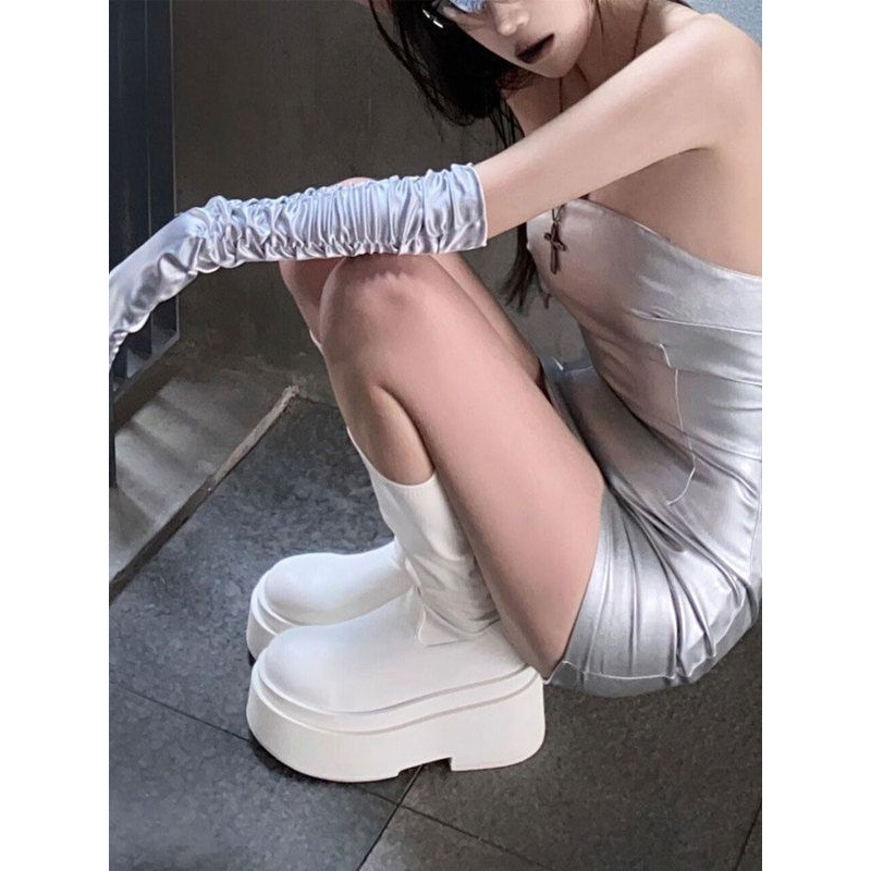 Grube podeszwy, długie kozaki  – Women'S Fashion Boots 2025 recenzja i cena
